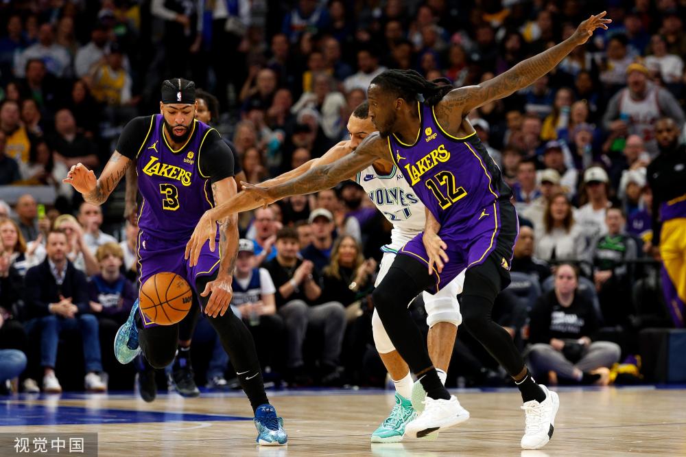 岁的年轻小 岁的年轻小