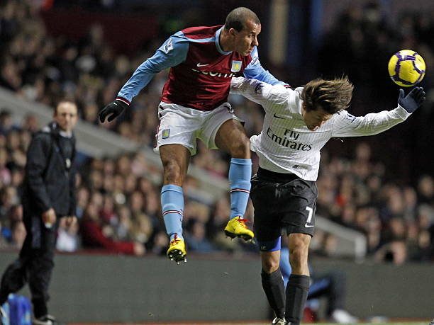 展现出了 展现出了