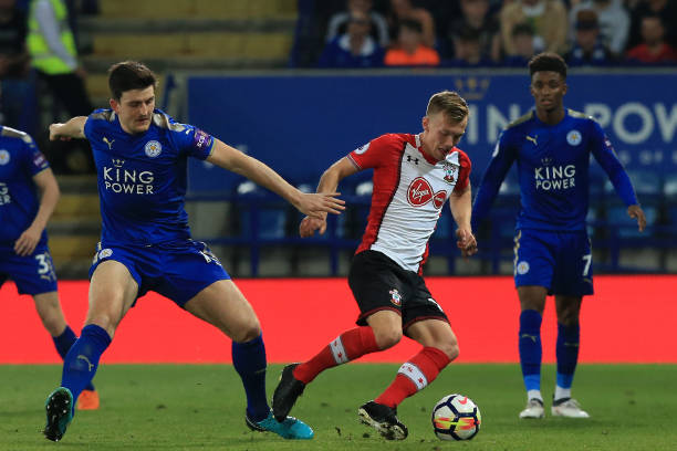 迷齐声高喊 迷齐声高喊