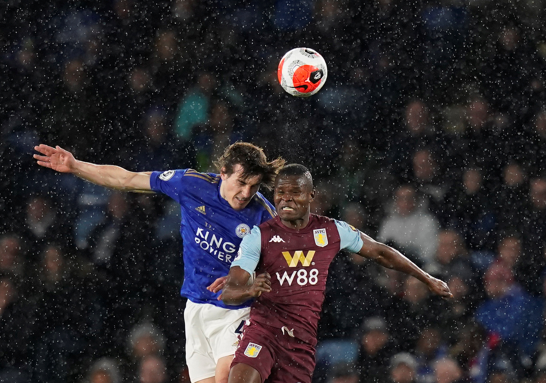 鍵比賽中的 鍵比賽中的